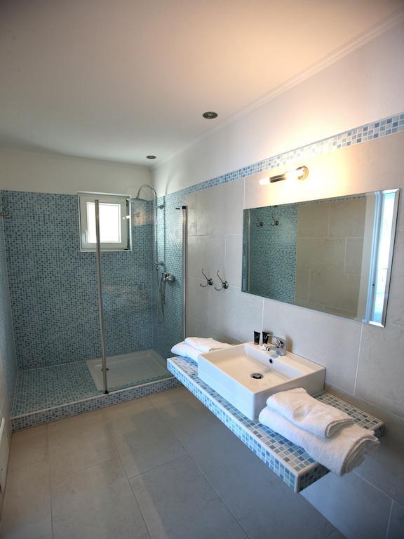 B&B Lago Maggiore カンノビオ 部屋 写真